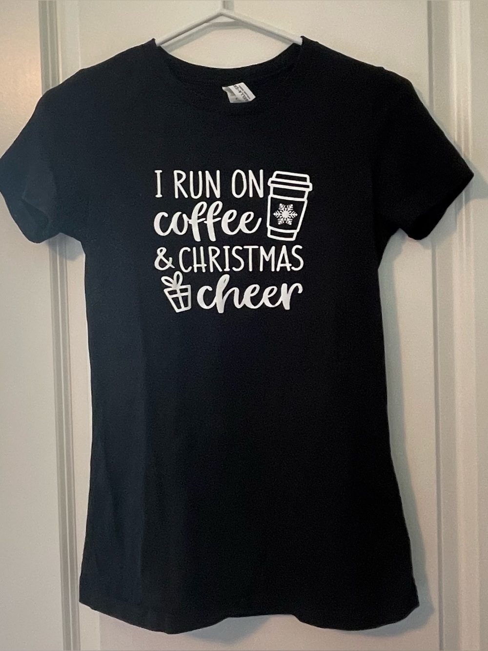 I Run On Coffee And Christmas Cheer Tshirt size medium
